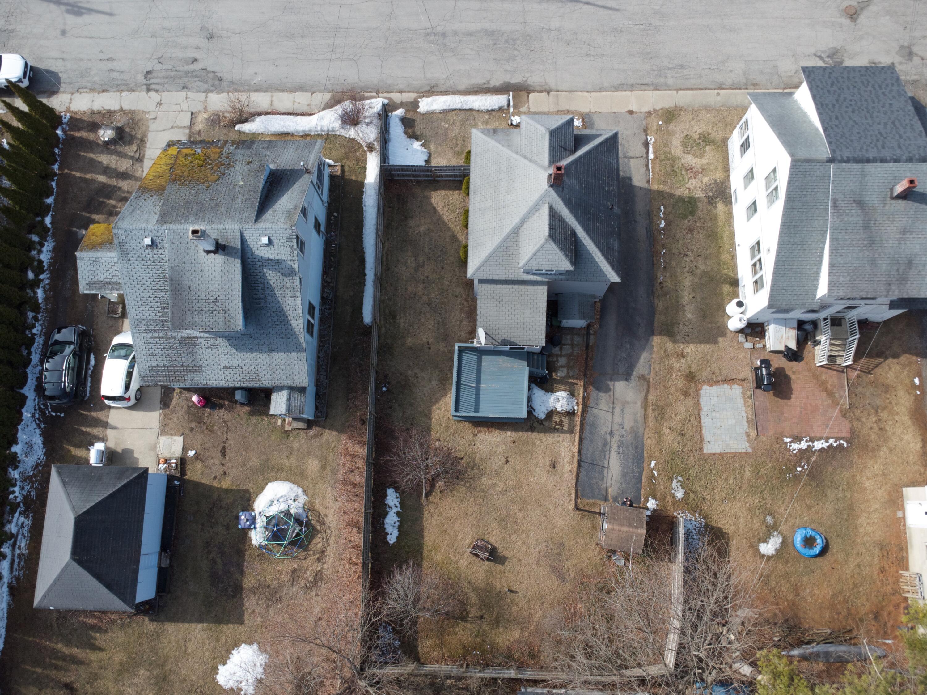 27 Weeman Street Sanford ME 04083