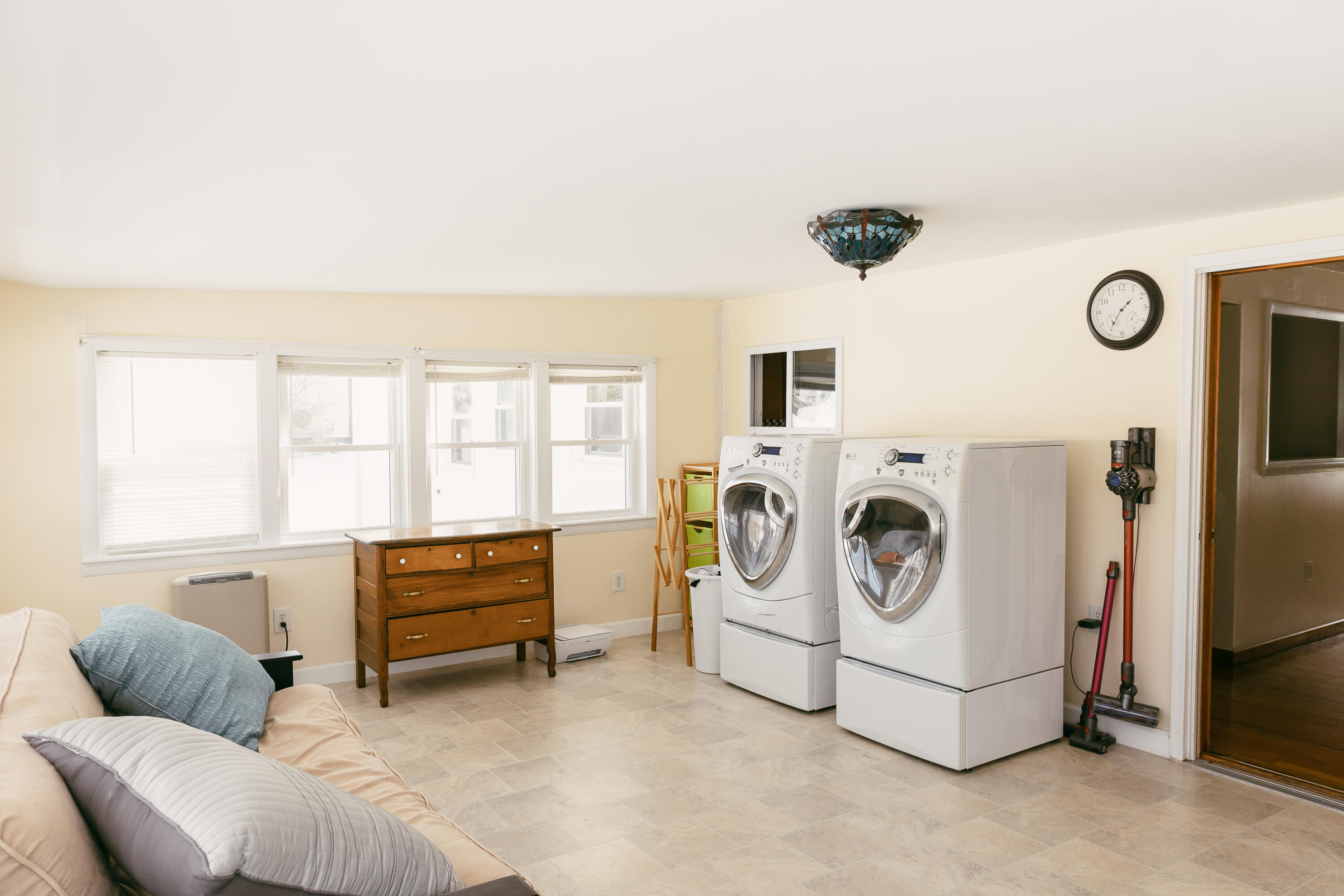 54 Sunset Strip Brewer ME 04412