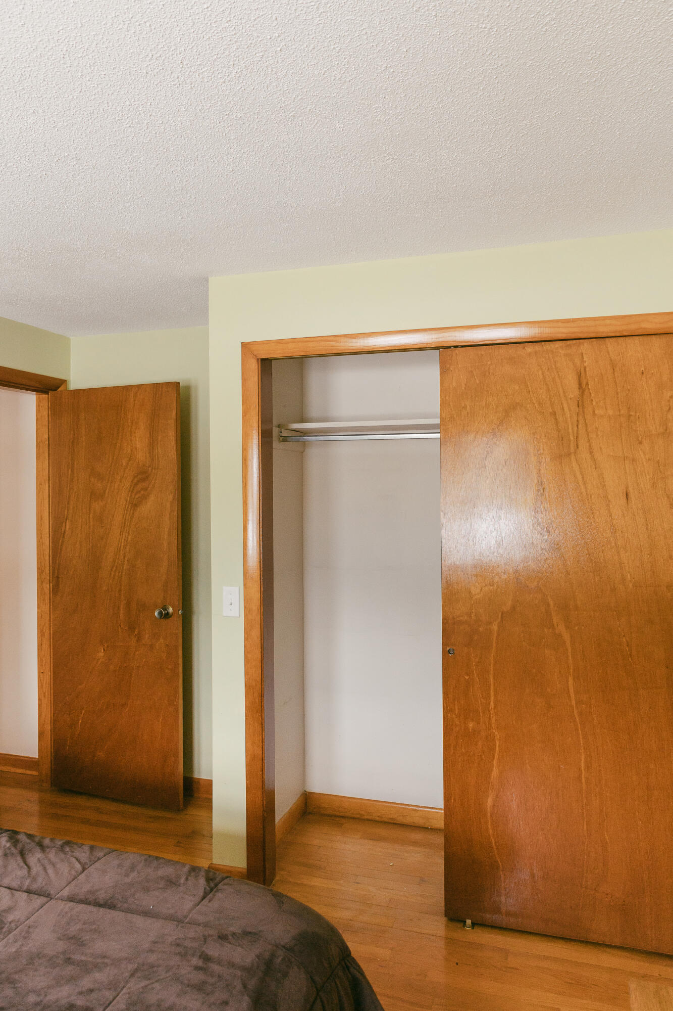 54 Sunset Strip Brewer ME 04412