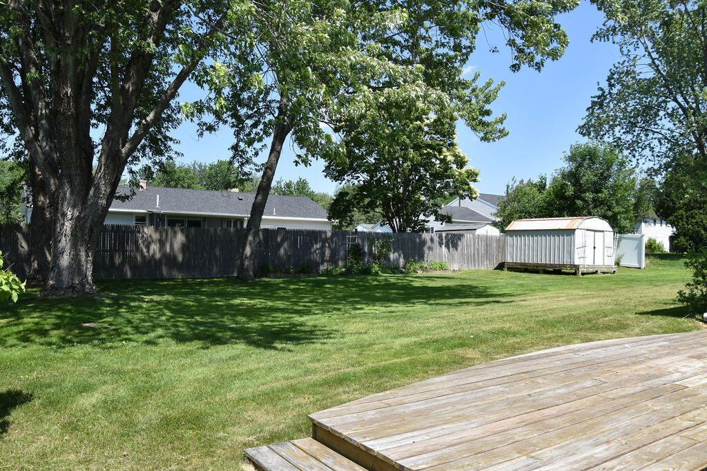 54 Sunset Strip Brewer ME 04412