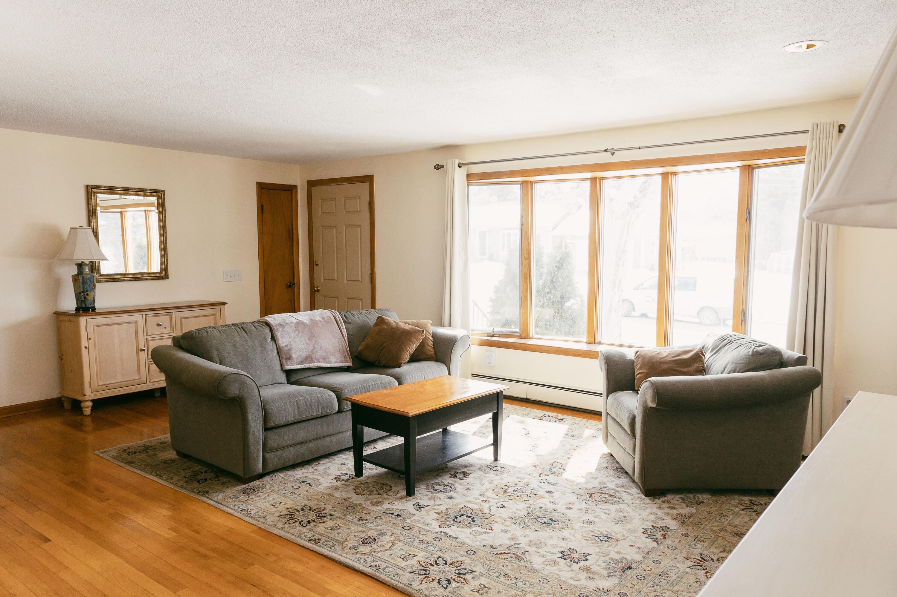 54 Sunset Strip Brewer ME 04412