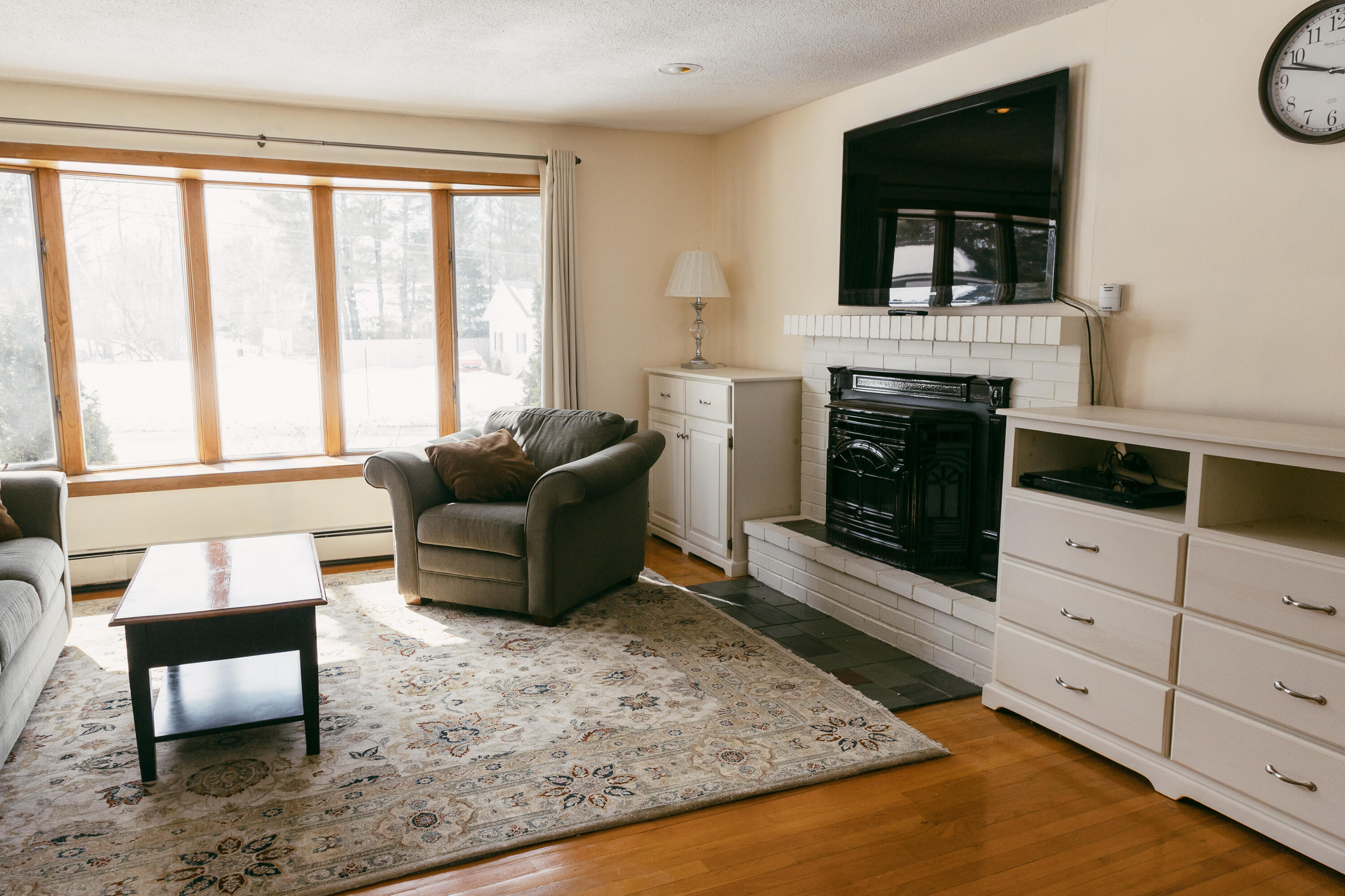 54 Sunset Strip Brewer ME 04412