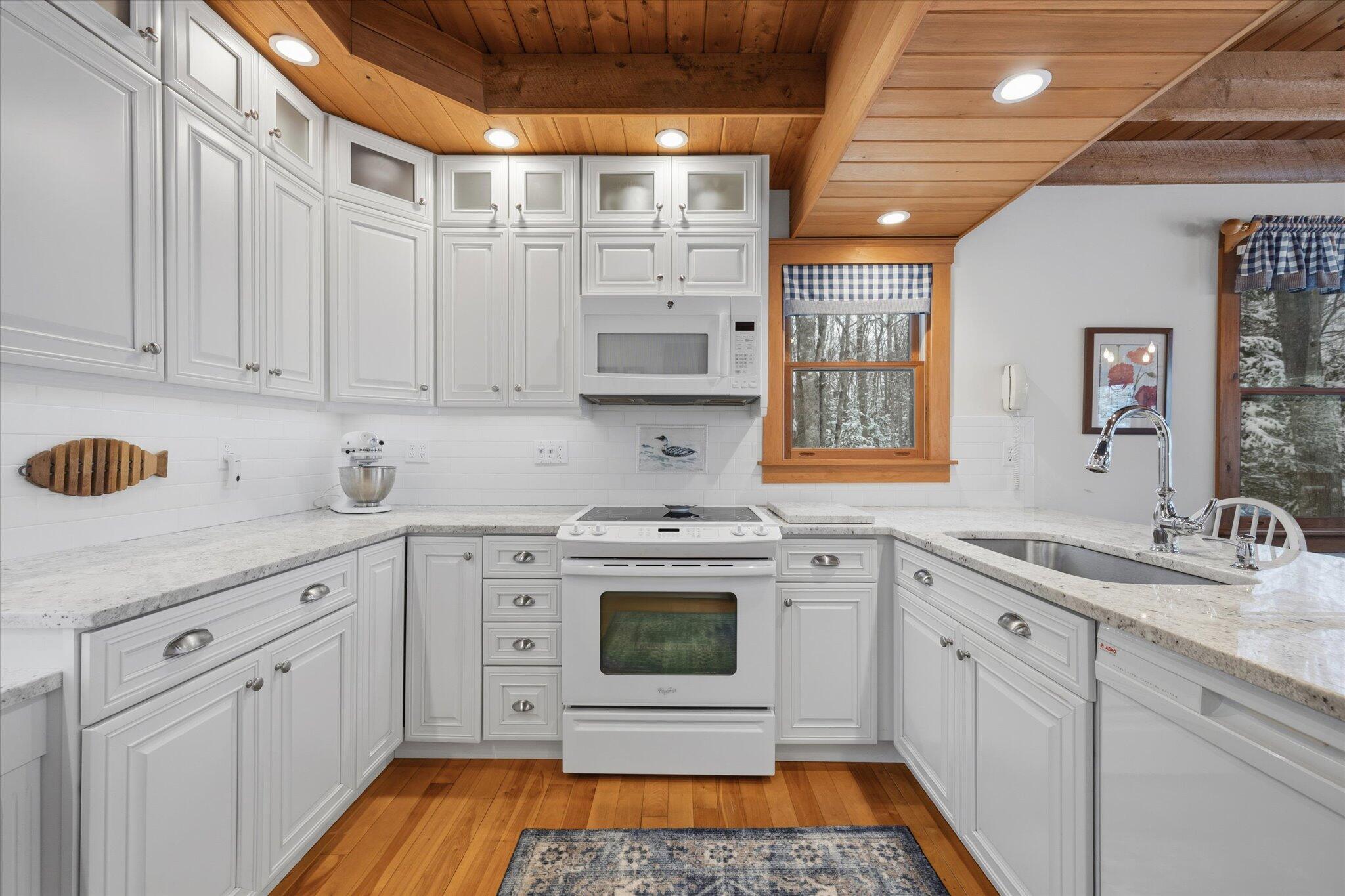 494 Newbury Neck Road Surry ME 04684