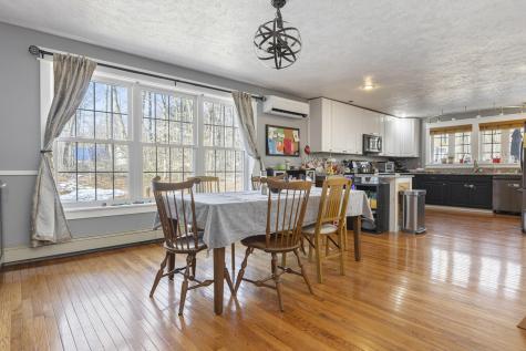 589 King Street Oxford ME 04270