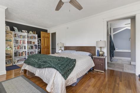 589 King Street Oxford ME 04270
