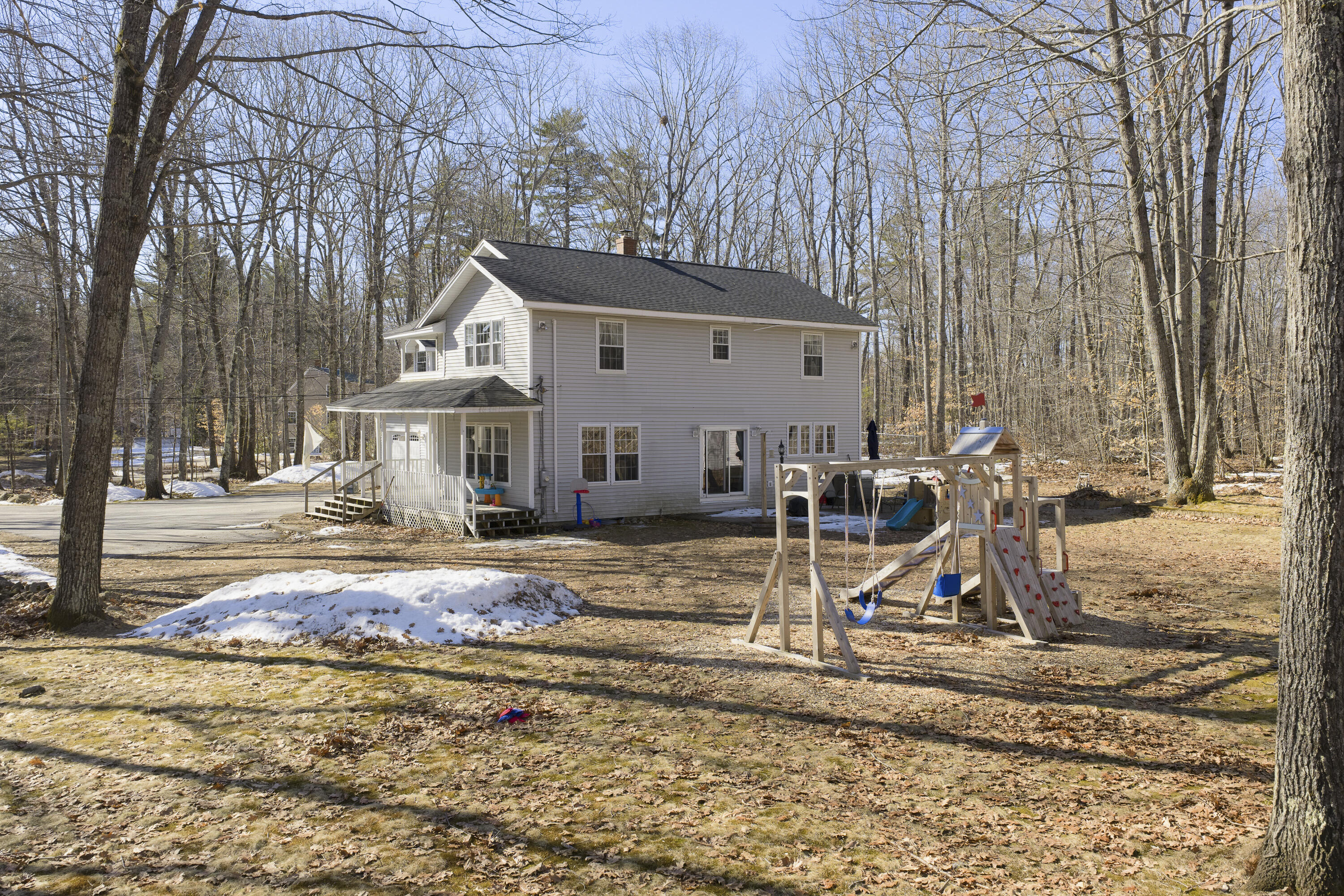589 King Street Oxford ME 04270