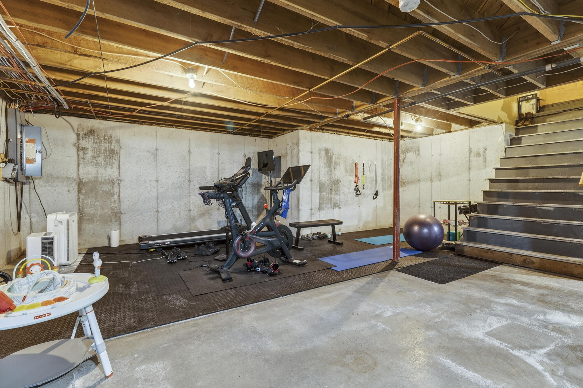 589 King Street Oxford ME 04270