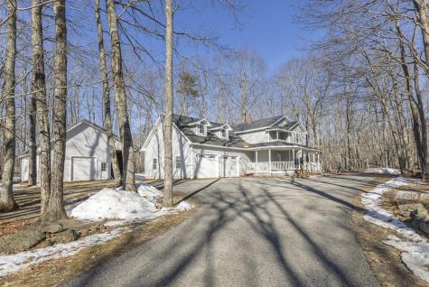 589 King Street Oxford ME 04270