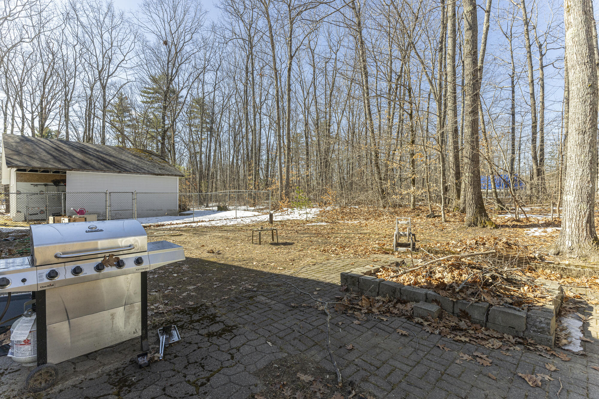 589 King Street Oxford ME 04270