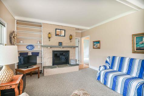 75 Broadway York ME 03909