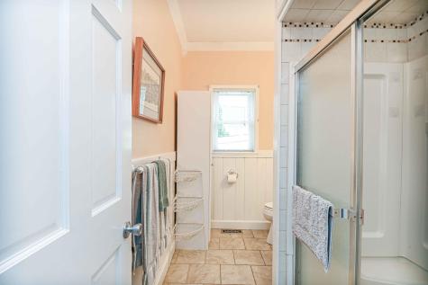 75 Broadway York ME 03909