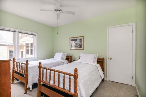 75 Broadway York ME 03909