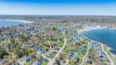 75 Broadway York ME 03909