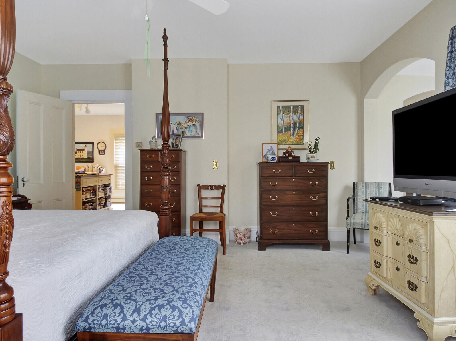 553 Main Street Wayne ME 04284