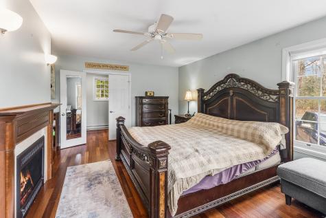 28 Hillview Avenue Limerick ME 04048