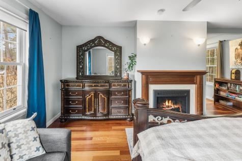 28 Hillview Avenue Limerick ME 04048