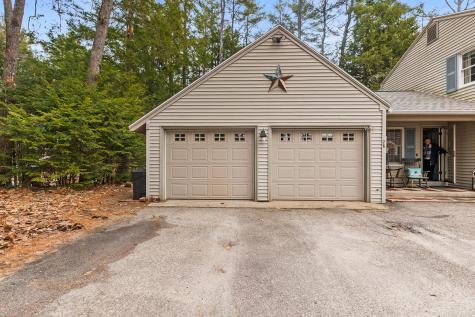 28 Hillview Avenue Limerick ME 04048