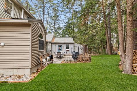 28 Hillview Avenue Limerick ME 04048