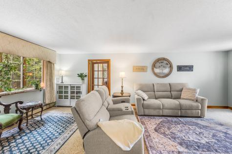 28 Hillview Avenue Limerick ME 04048