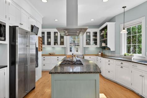 3 Leeman Street Portland ME 04103