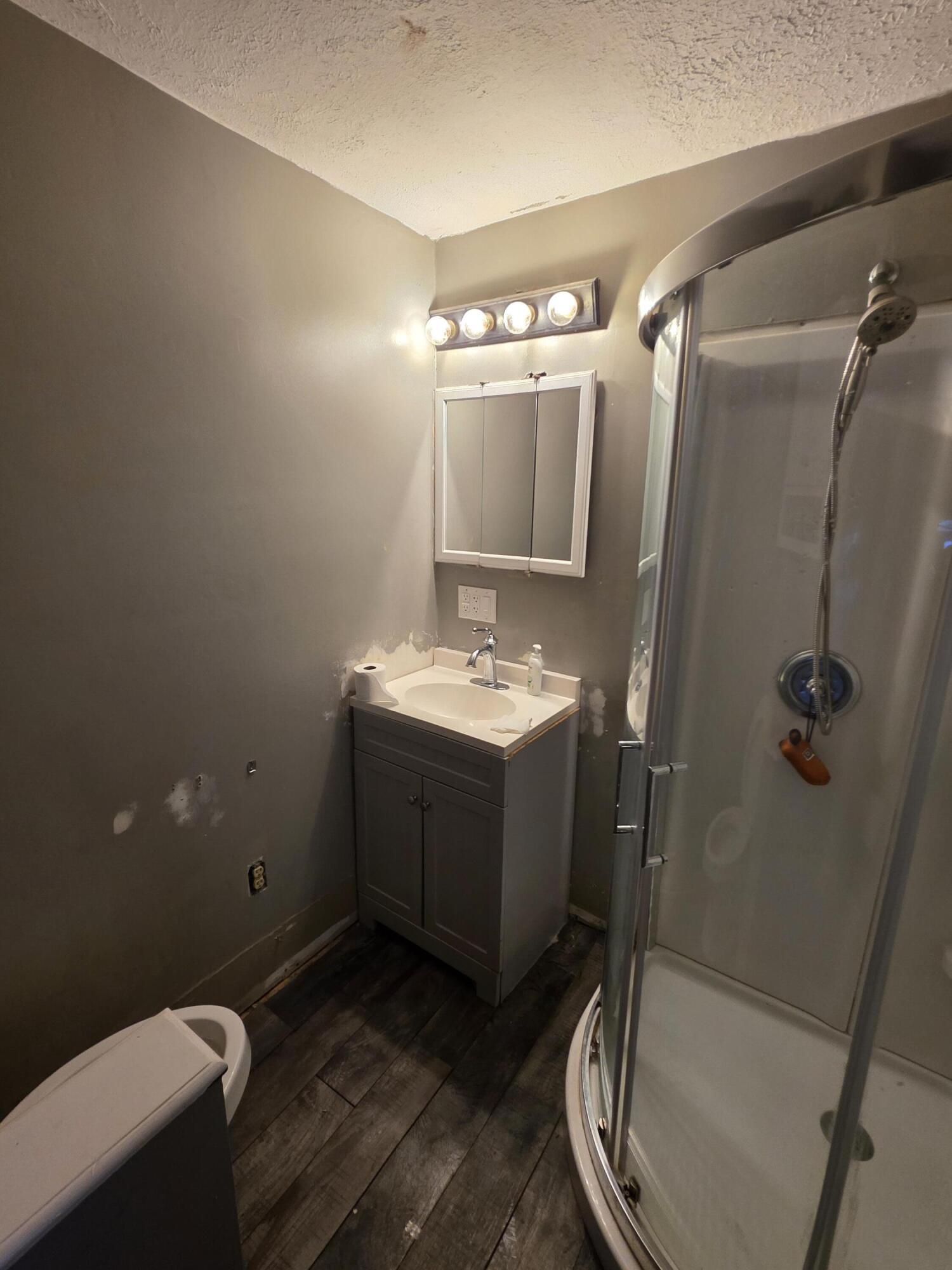 16 Andrew Avenue Sanford ME 04073