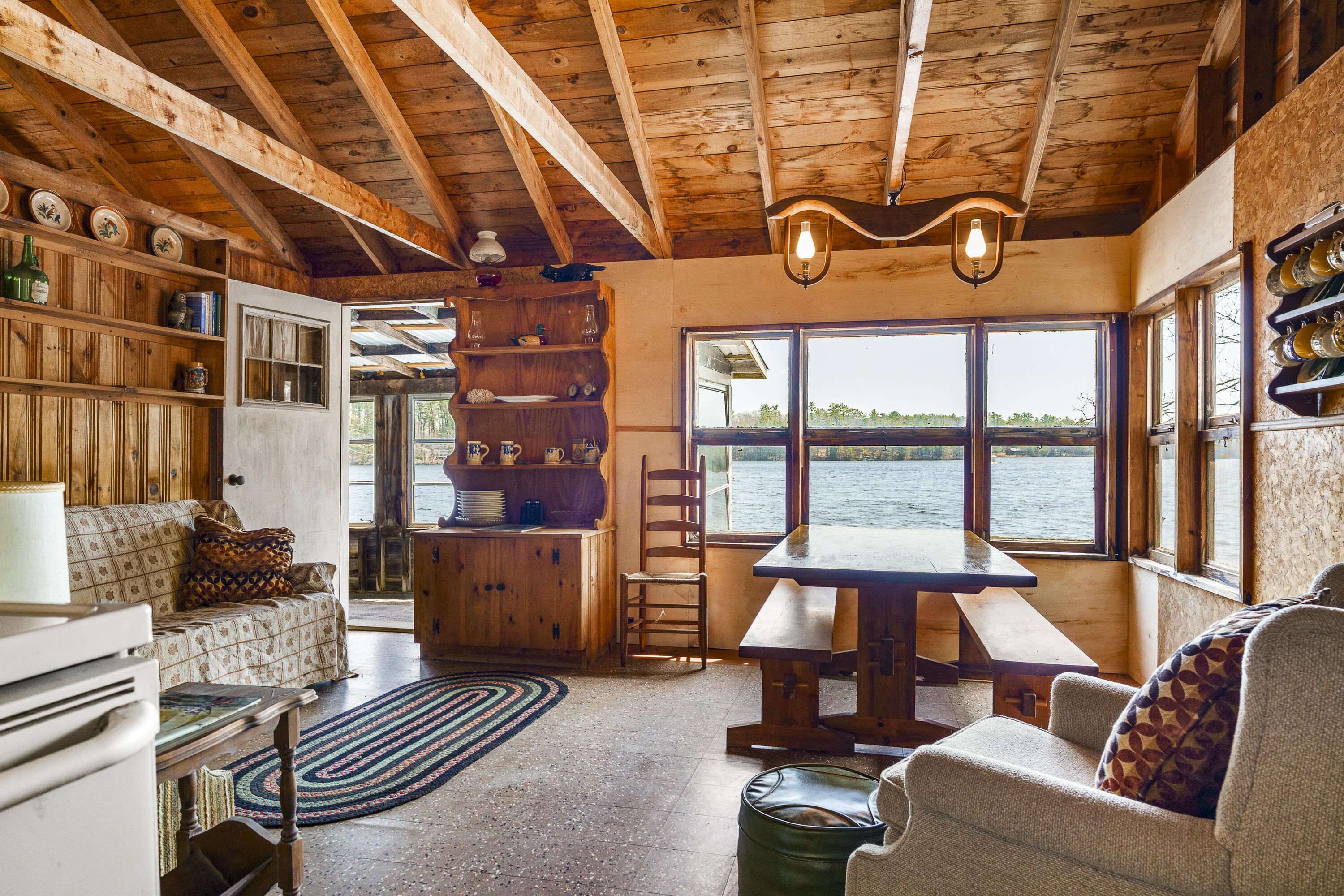 38 Beach Lane Damariscotta ME 04543