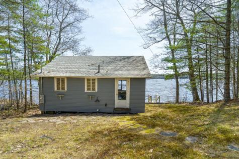 38 Beach Lane Damariscotta ME 04543
