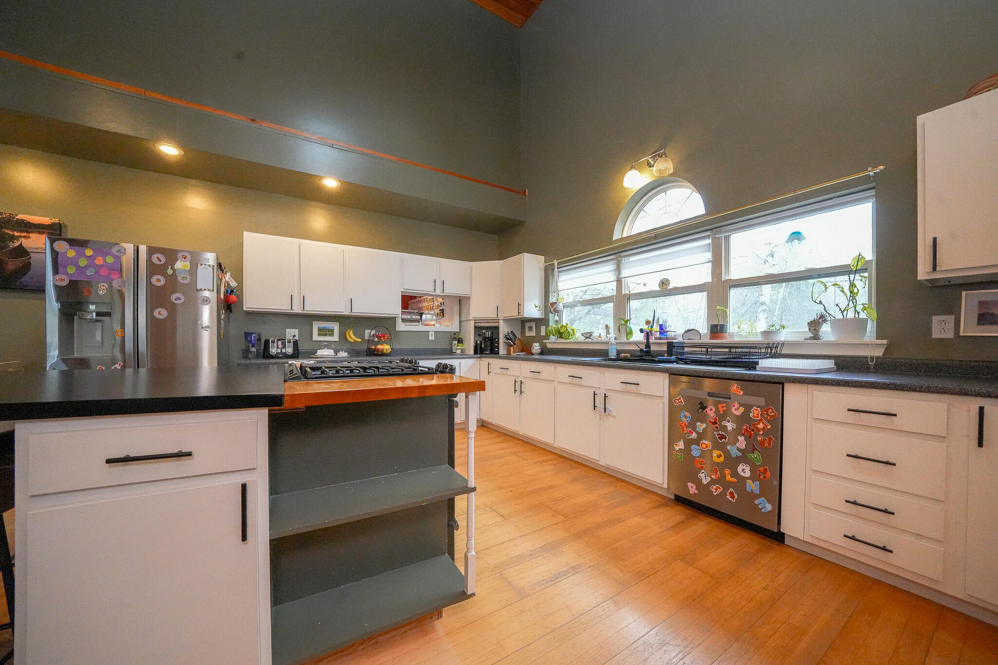 5 Carter Woods Bradley ME 04411