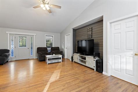 67 Sunflower Lane Sidney ME 04330