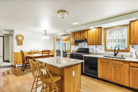 21 Heritage Lane Orland ME 04472