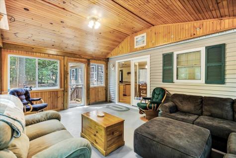 21 Heritage Lane Orland ME 04472
