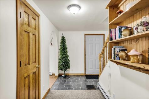 21 Heritage Lane Orland ME 04472