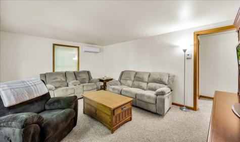21 Heritage Lane Orland ME 04472