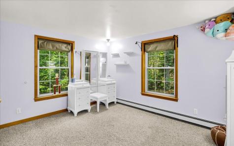 21 Heritage Lane Orland ME 04472