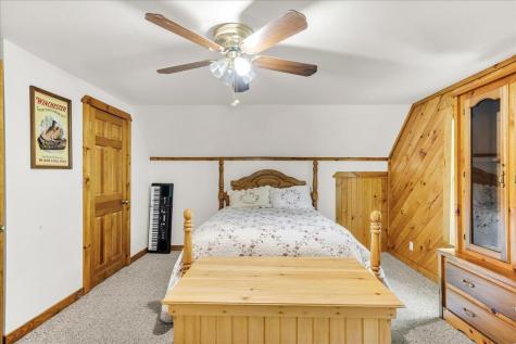21 Heritage Lane Orland ME 04472