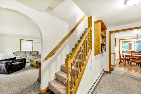 21 Heritage Lane Orland ME 04472