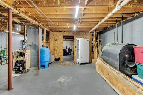 21 Heritage Lane Orland ME 04472