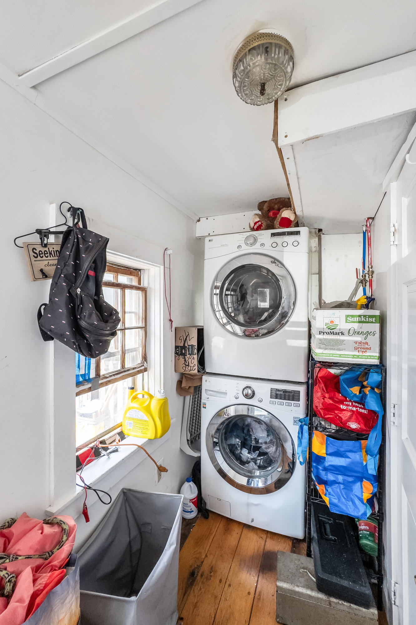 40 Beechwood Street Thomaston ME 04861