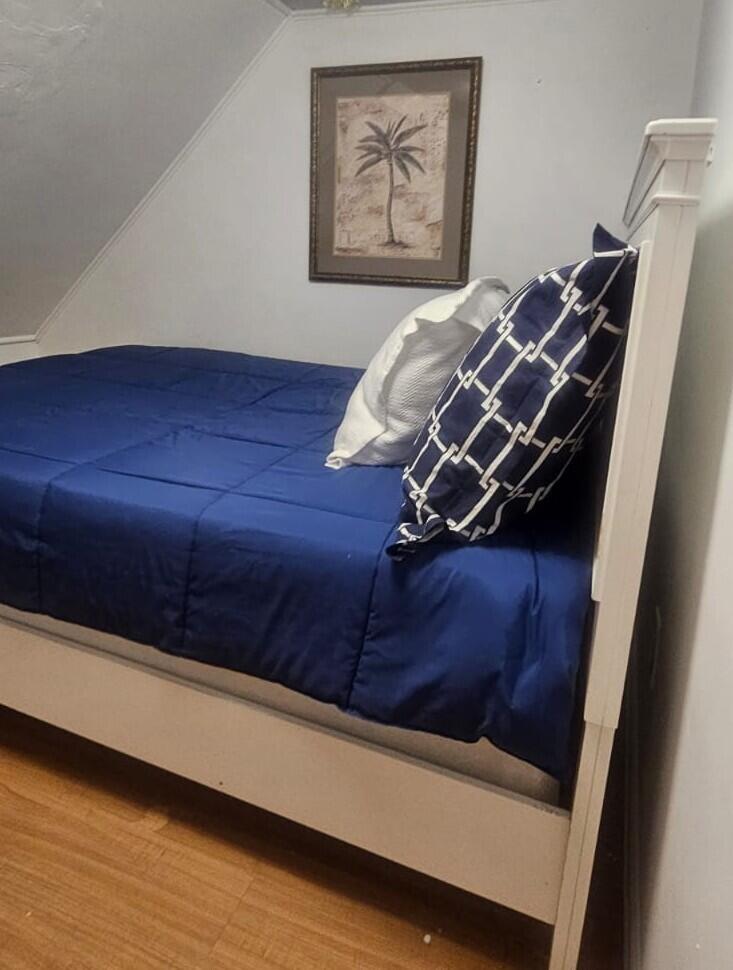 40 Beechwood Street Thomaston ME 04861