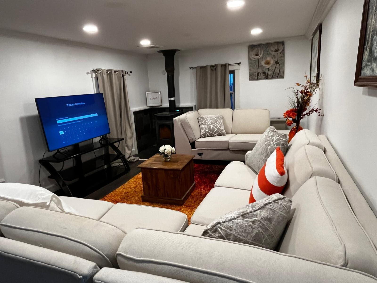 40 Beechwood Street Thomaston ME 04861