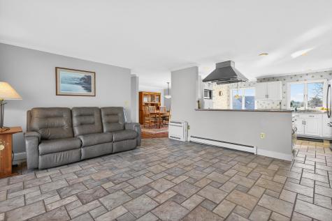 6 Drury Lane South Berwick ME 03908