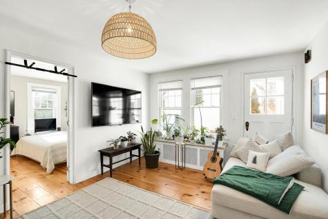 29 Main Street Kittery ME 03904