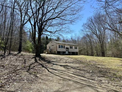 511 Whitefield Road Pittston ME 04345