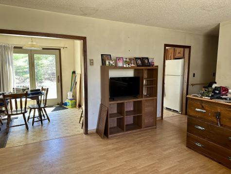 511 Whitefield Road Pittston ME 04345