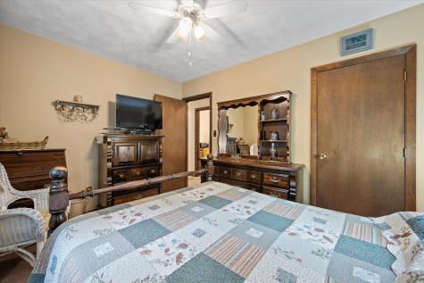 451 Levenseller Road Holden ME 04429