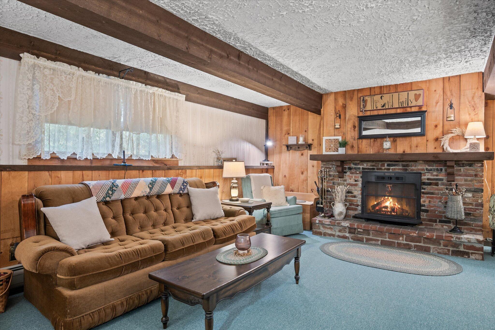 451 Levenseller Road Holden ME 04429