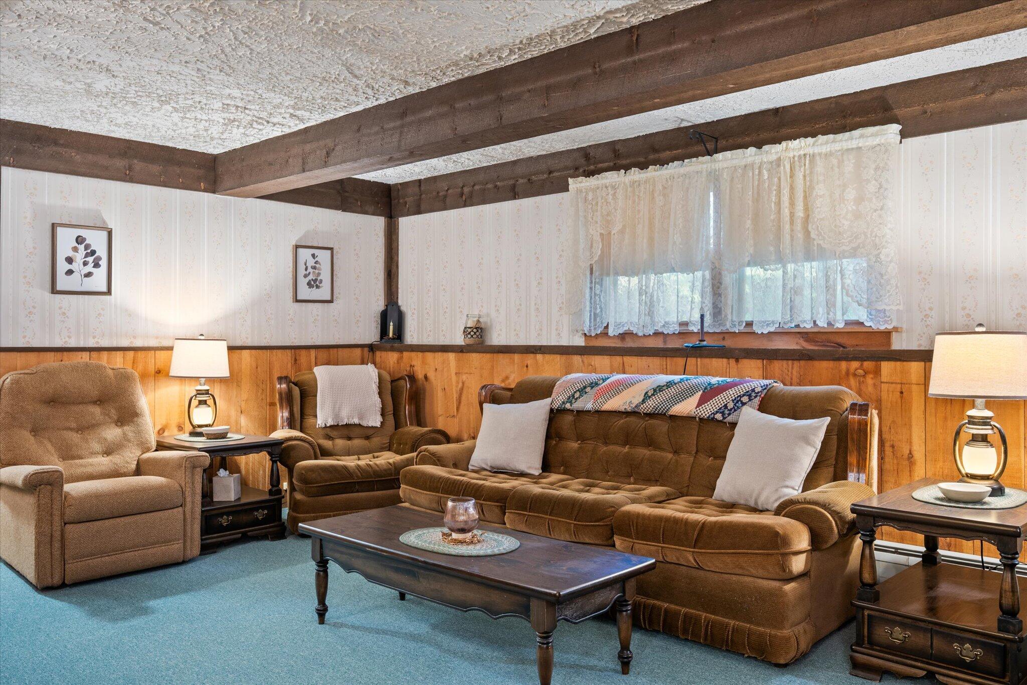 451 Levenseller Road Holden ME 04429