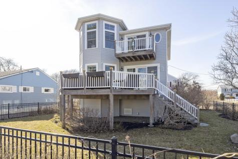 332 Ocean Avenue Wells ME 04090