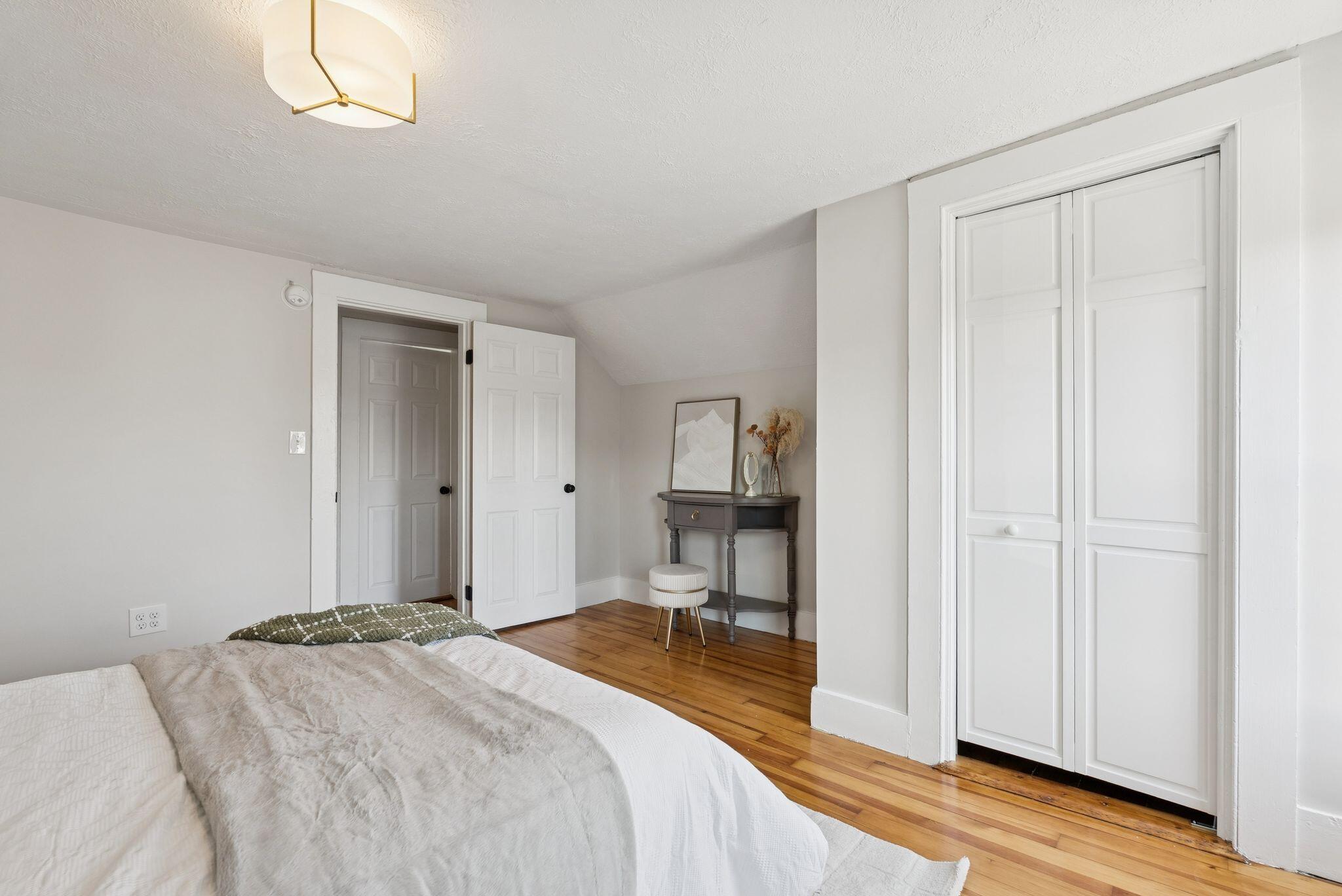 24 Hill Street Saco ME 04072