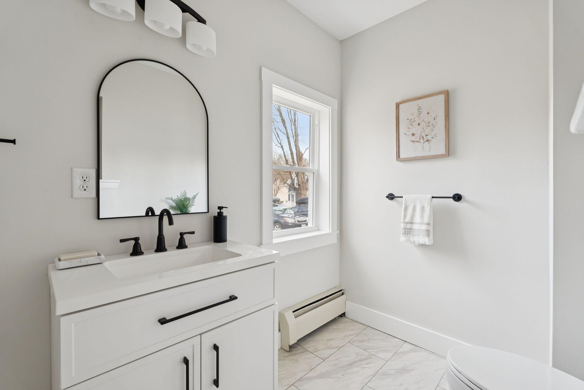 24 Hill Street Saco ME 04072